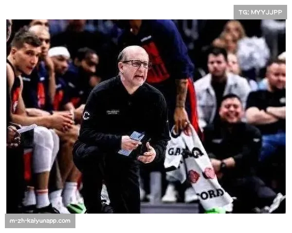 伦纳德盛赞范甘迪防守体系高效坚定信心称有能力限制顶尖球员